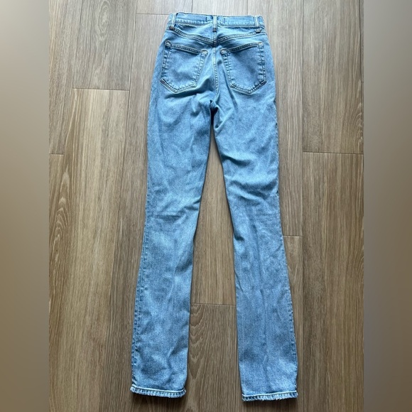Abercrombie & Fitch 90s Slim Straight Ultra High Rise Blue Jeans Size 00L - Picture 1 of 5